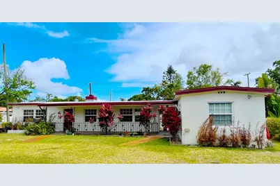 213 SW 3rd Place, Dania Beach, FL 33004 - Photo 5