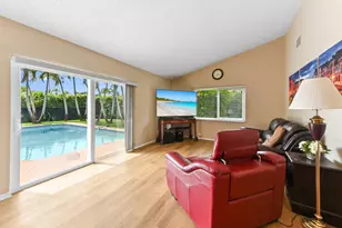 7123 NW 42nd Ct, Coral Springs, FL 33065 - Photo 11