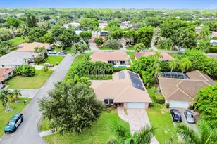 7123 NW 42nd Ct, Coral Springs, FL 33065 - Photo 31