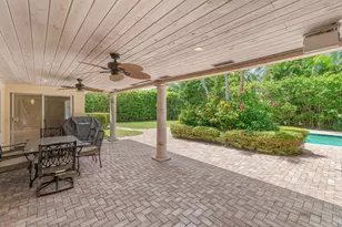 317 NE 2nd St, Boca Raton, FL 33432 - Photo 25