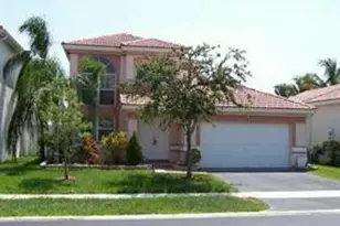 56 Gables Blvd, Weston, FL 33326 - Photo 1