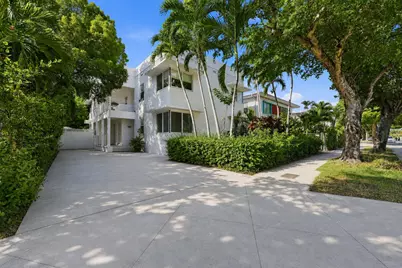 1170 71st Street, Miami Beach, FL 33141 - Photo 1