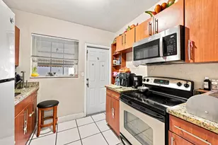 1170 71st St, Miami Beach, FL 33141 - Photo 31