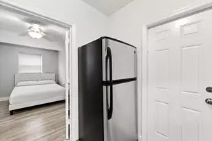 1170 71st St, Miami Beach, FL 33141 - Photo 9