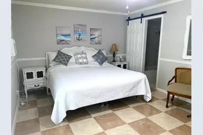 335 Farnham P, Deerfield Beach, FL 33442 - Photo 11