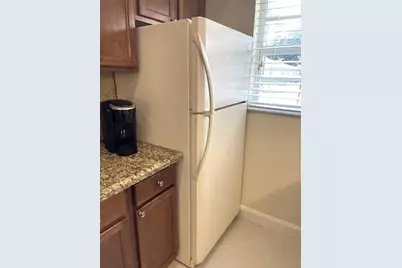 1315 High Point Way SE #B, Delray Beach, FL 33445 - Photo 11