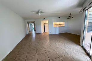 1300 SW 125th Ave, Pembroke Pines, FL 33027 - Photo 13