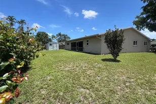 7975 NW 8th St, Margate, FL 33063 - Photo 23