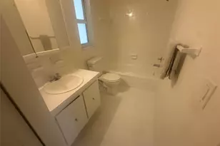 7975 NW 8th St, Margate, FL 33063 - Photo 29