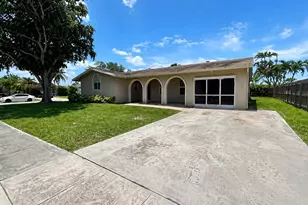 7975 NW 8th St, Margate, FL 33063 - Photo 1
