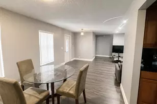 7975 NW 8th St, Margate, FL 33063 - Photo 5