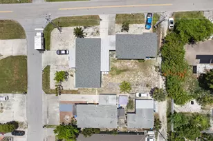 516 S Arnold Ave, Lantana, FL 33462 - Photo 3
