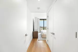 2000 Island Blvd, Aventura, FL 33160 - Photo 21