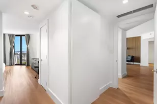 2000 Island Blvd, Aventura, FL 33160 - Photo 33