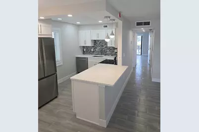 215 E Normandy E #215, Delray Beach, FL 33484 - Photo 7