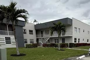 215 E Normandy E, Delray Beach, FL 33484 - Photo 25