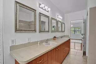 833 SW 17th St, Fort Lauderdale, FL 33315 - Photo 29