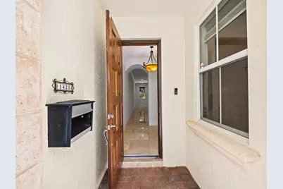 1423 NE 26th Avenue #1423, Fort Lauderdale, FL 33304 - Photo 5