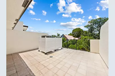 1423 NE 26th Avenue #1423, Fort Lauderdale, FL 33304 - Photo 33