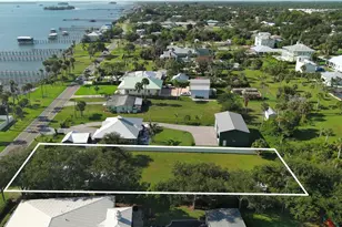 13485 N Indian River Dr, Sebastian, FL 32958 - Photo 5