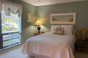 428 Brackenwood Ln S, Palm Beach Gardens, FL 33418 - Photo 9