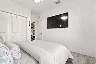 1090 SE 3rd St, Pompano Beach, FL 33060 - Photo 33