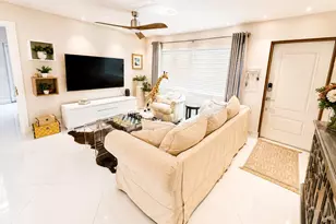 327 Lancaster St, Boca Raton, FL 33487 - Photo 5