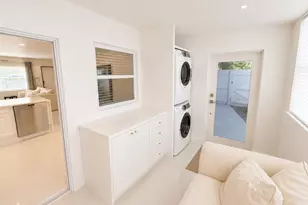 327 Lancaster St, Boca Raton, FL 33487 - Photo 17
