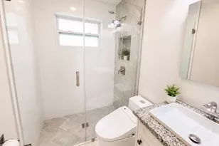 327 Lancaster St, Boca Raton, FL 33487 - Photo 11