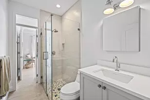2815 Hampton Cir E, Delray Beach, FL 33445 - Photo 23