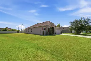2389 SW Vale St, Port Saint Lucie, FL 34953 - Photo 3