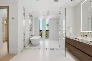 3201 NE 26th St, Fort Lauderdale, FL 33305 - Photo 13