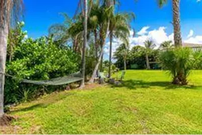 2070 NW Pine Tree Way, Stuart, FL 34994 - Photo 25
