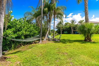 2070 NW Pine Tree Way, Stuart, FL 34994 - Photo 35