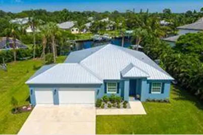 2070 NW Pine Tree Way, Stuart, FL 34994 - Photo 3