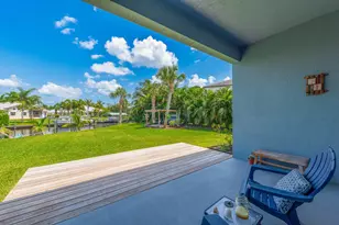 2070 NW Pine Tree Way, Stuart, FL 34994 - Photo 25