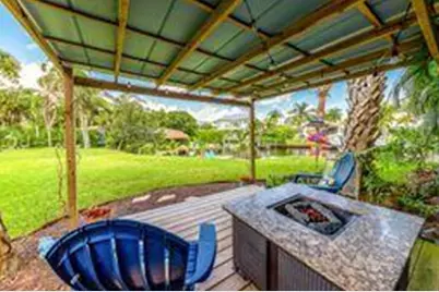 2070 NW Pine Tree Way, Stuart, FL 34994 - Photo 27