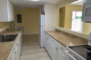 7013 NW 63rd Ct, Tamarac, FL 33321 - Photo 21