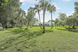 12709 Quercus Ln, Wellington, FL 33414 - Photo 51