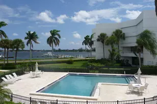 3701 S Flagler Dr, West Palm Beach, FL 33405 - Photo 1