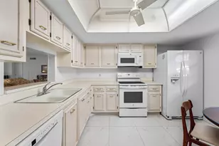 250 John F Kennedy Dr, Atlantis, FL 33462 - Photo 11