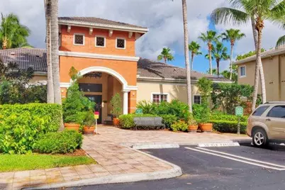 4177 N Haverhill Road #810, West Palm Beach, FL 33417 - Photo 3