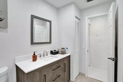 7387 NW 34th Street, Lauderhill, FL 33319 - Photo 7