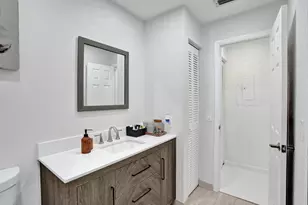 7387 NW 34th St, Lauderhill, FL 33319 - Photo 7