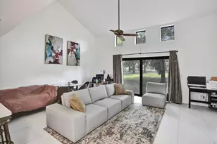 7387 NW 34th St, Lauderhill, FL 33319 - Photo 11