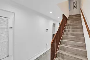 7387 NW 34th St, Lauderhill, FL 33319 - Photo 9