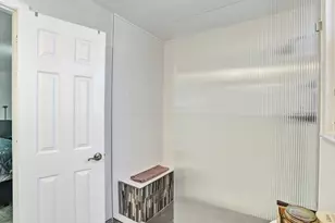 7387 NW 34th St, Lauderhill, FL 33319 - Photo 7