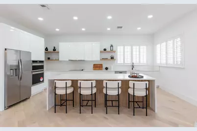 2443 Players Court, Wellington, FL 33414 - Photo 5