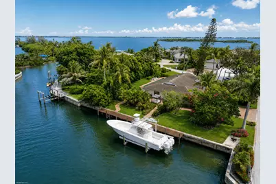 2 Island Road, Sewalls Point, FL 34996 - Photo 5