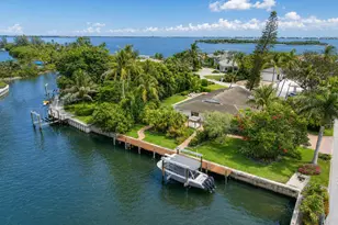 2 Island Rd, Sewalls Point, FL 34996 - Photo 11